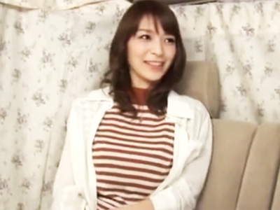 パイパンマンコの美人妻をナンパしてホテルでNTR大量中出しハメ撮り
